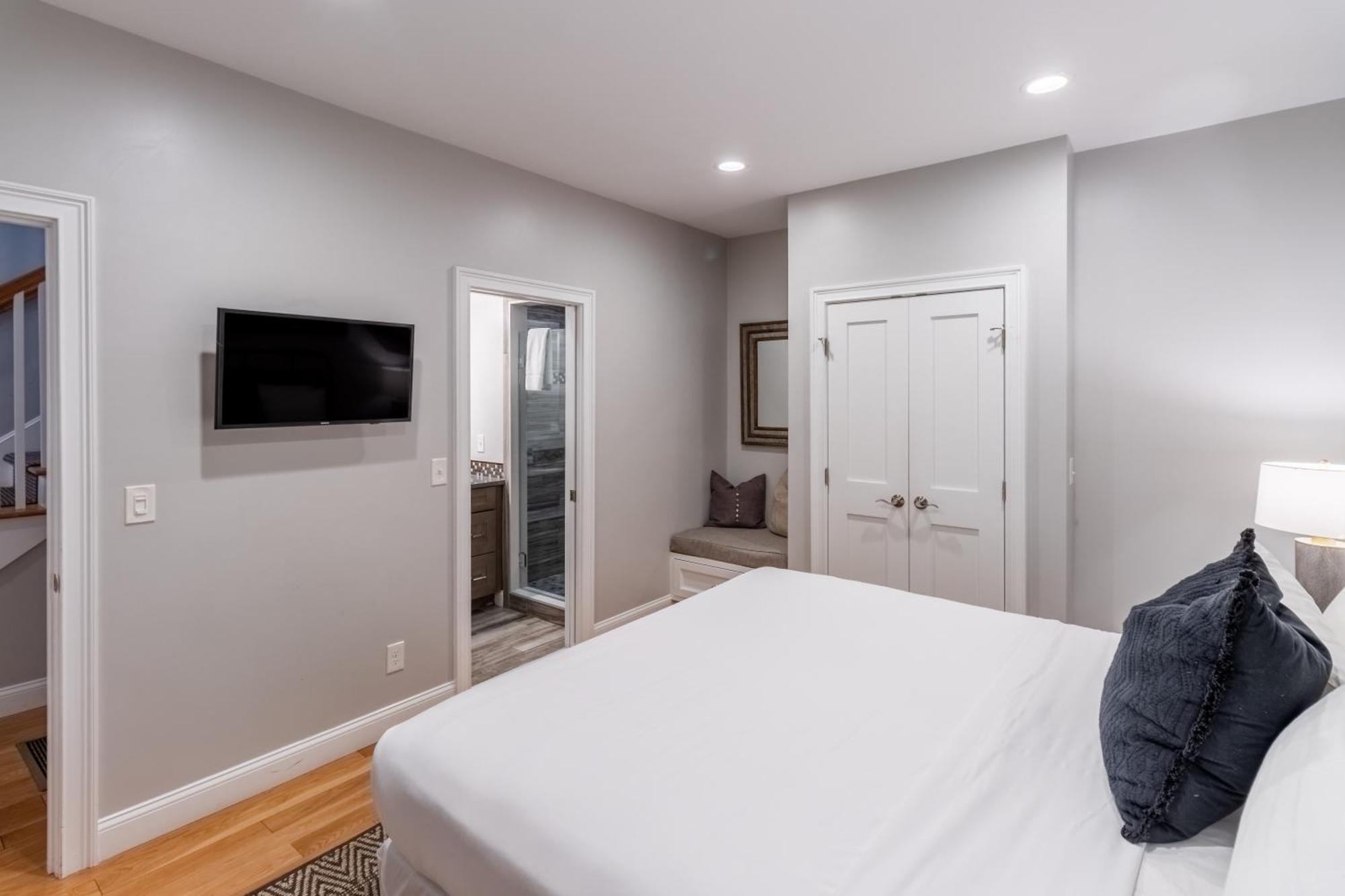 Willa The Newport Lofts - 595 Thames Street Zewnętrze zdjęcie