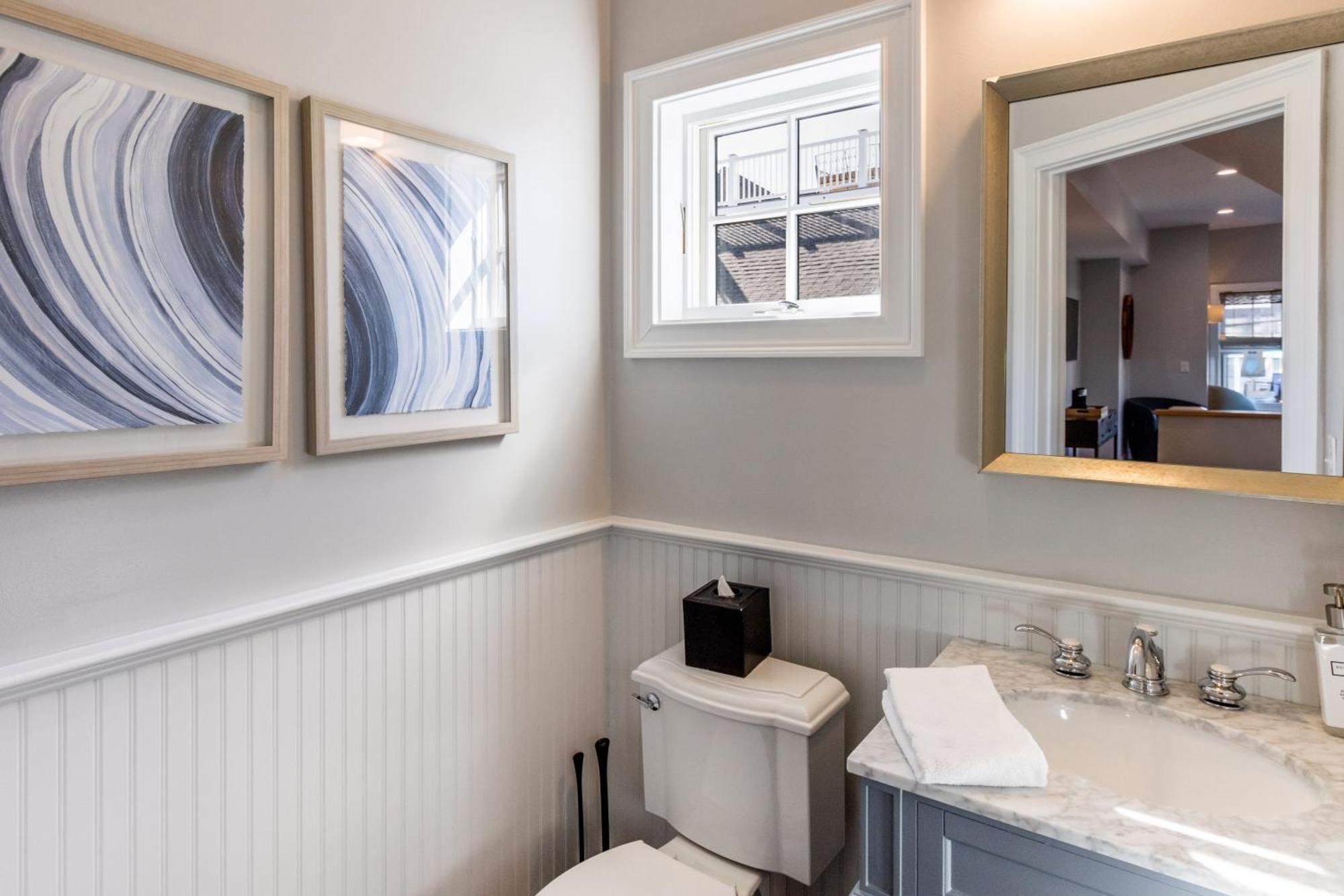 Willa The Newport Lofts - 595 Thames Street Zewnętrze zdjęcie