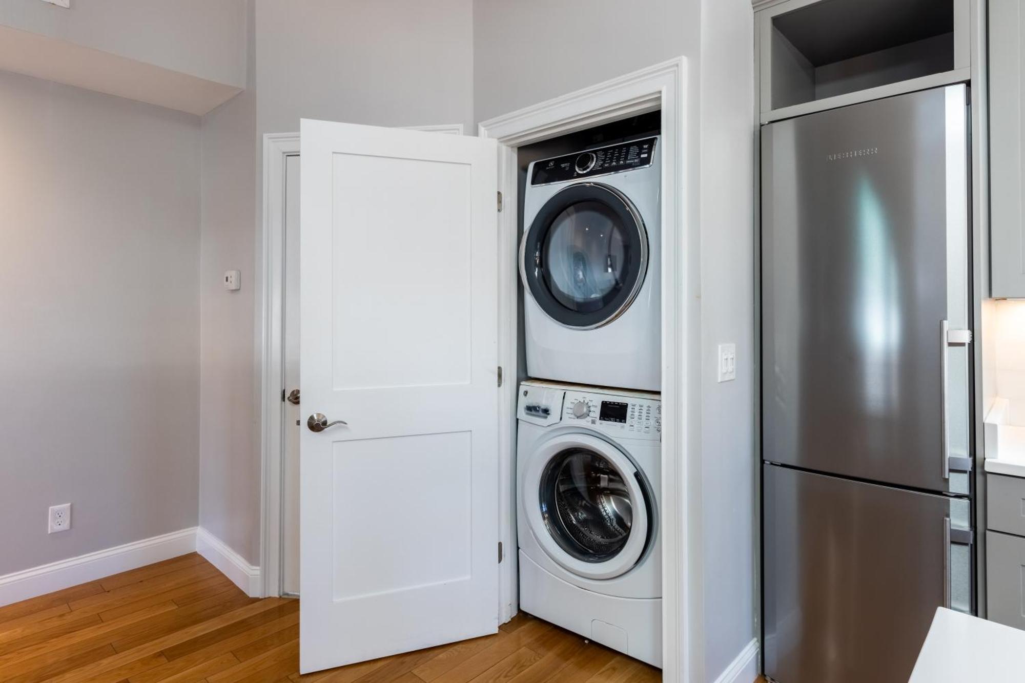 Willa The Newport Lofts - 595 Thames Street Zewnętrze zdjęcie